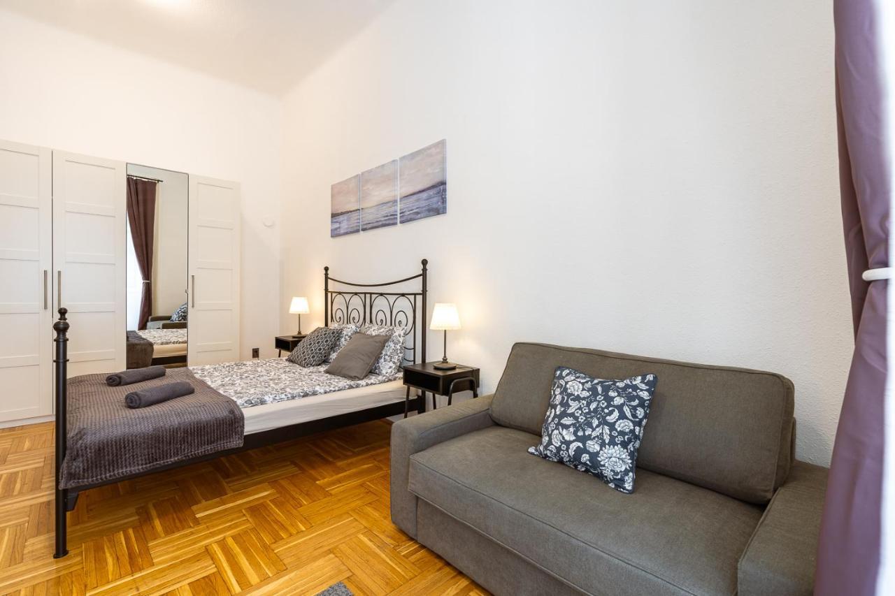 Lovely Apartment Close To Synagogue And Szimpla Garden Boedapest Buitenkant foto
