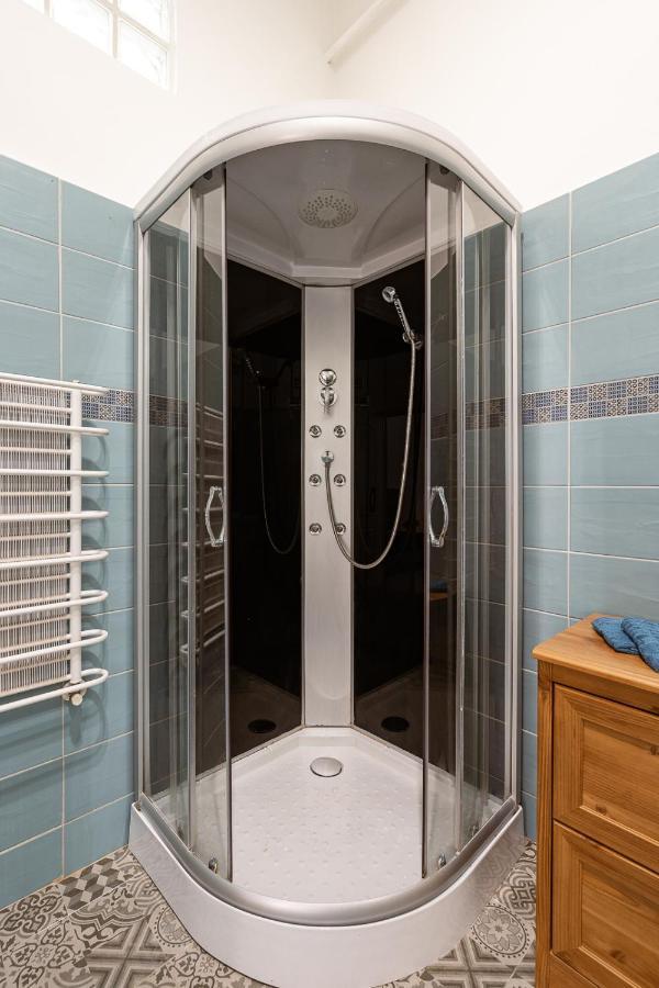 Lovely Apartment Close To Synagogue And Szimpla Garden Boedapest Buitenkant foto