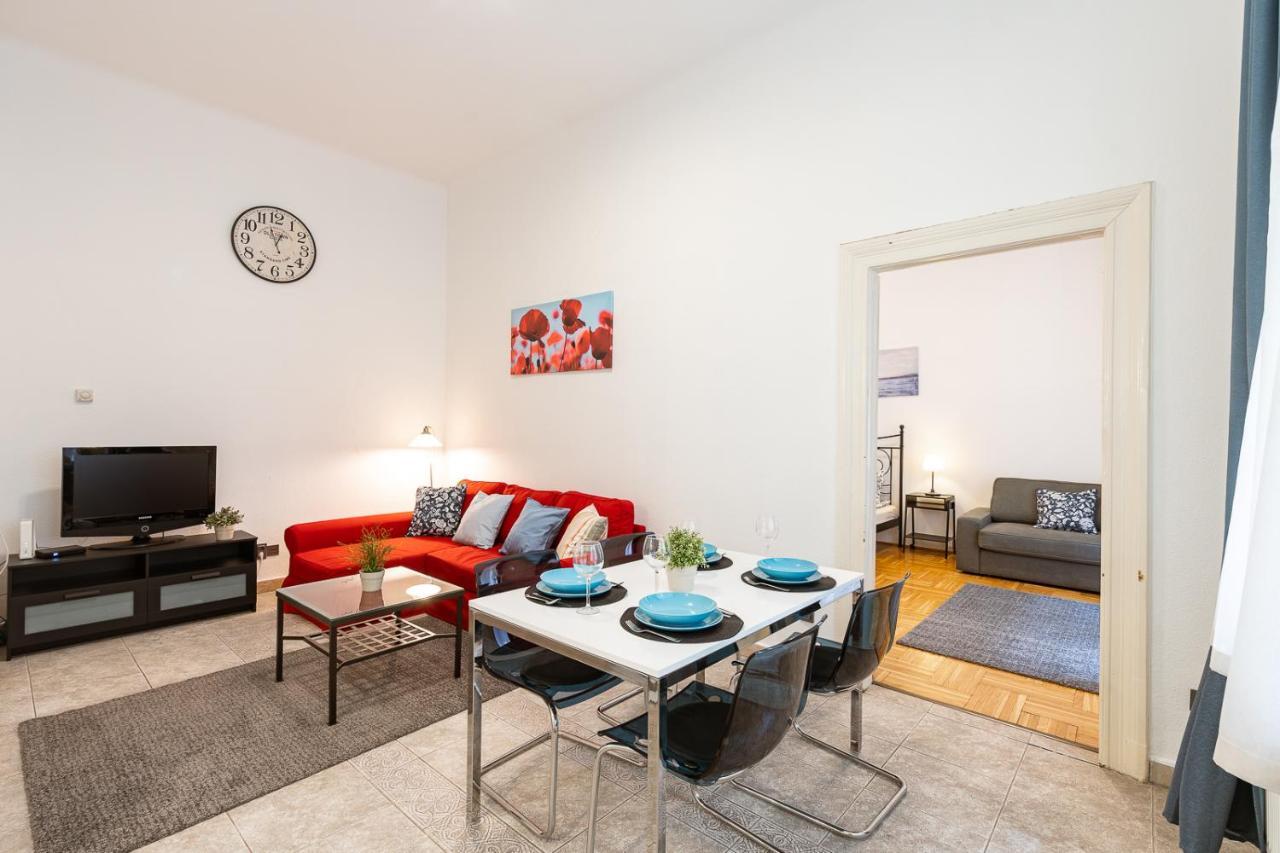 Lovely Apartment Close To Synagogue And Szimpla Garden Boedapest Buitenkant foto
